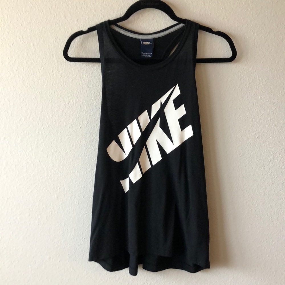 Nike Essentials Tank
